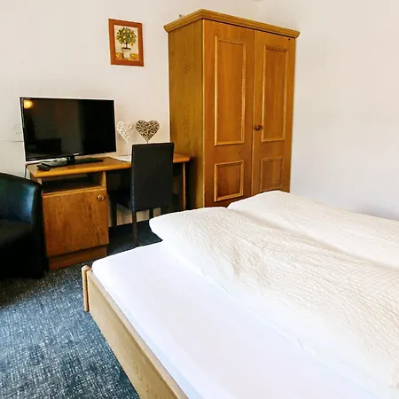 Einzimmer By Interhome דירה קאונרטל