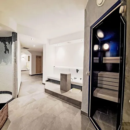 Einzimmer By Interhome דירה קאונרטל